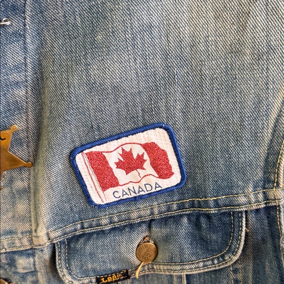 Lee denim vest with Harley-Davidson and other patches. Size Large - Picture 9 of 11